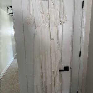 Show Me Your MuMu White Ruffled Women's Dress